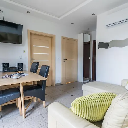 Wind Rose Luxury - Prywatne Apartamento 4*